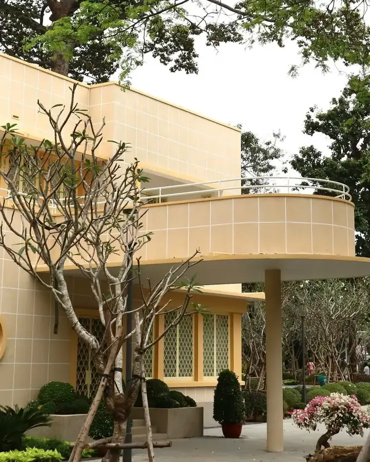 CÔNG VIÊN SỐ 1 LÝ THÁI TỔ